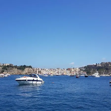 Capri Positano Coast Sail Hotel na wodzie *