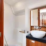 Capri Positano Coast Sail Hotel na wodzie