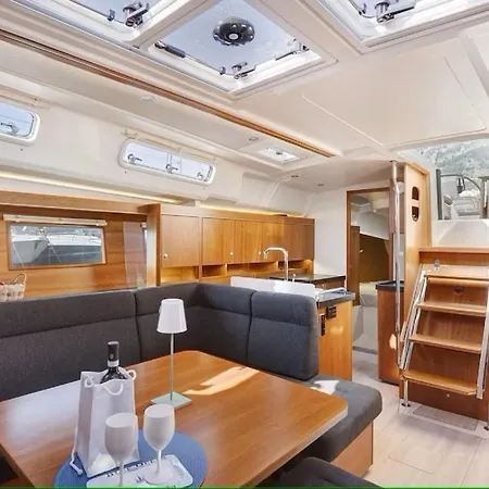 Hotel en barco Capri Positano Coast Sail